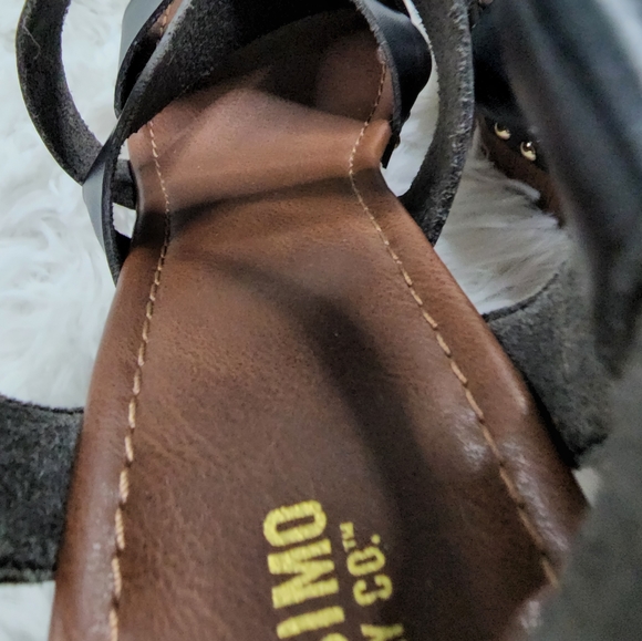 [504] Mossimo Wooden Heels - Picture 4 of 9